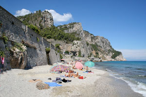 Strand bei Finale Ligure